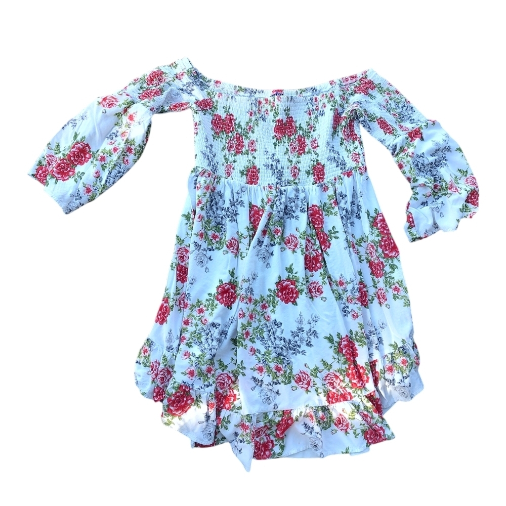 Torrid White Floral Smocked Tunic With Bishop Sleeves - Picture 4 of 4